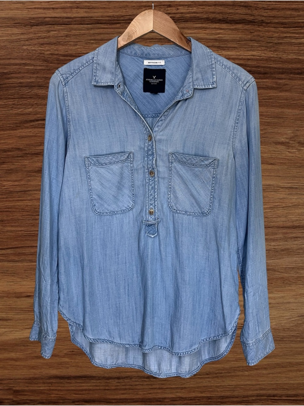 American Eagle Boyfriend Fit Light Blue Top. Medium